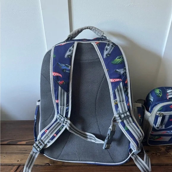 Pottery Barn Kids Hot Wheels Backpack with Matching LunchBox. - Picture 2 of 8